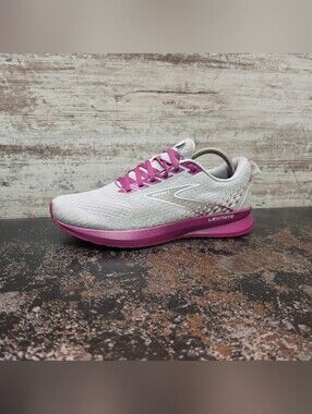 Womens Brooks Levitate 5 Running Shoes Sz 9.5 Used 1203571B003